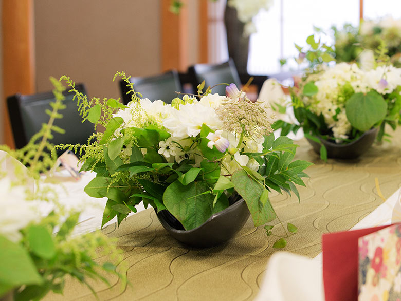 1階 葵の間 テーブル