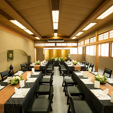 2階 比叡の間 テーブル